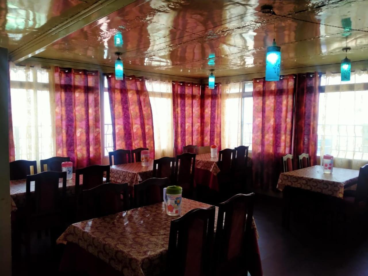 Hotel View Point Gangtok Ngoại thất bức ảnh